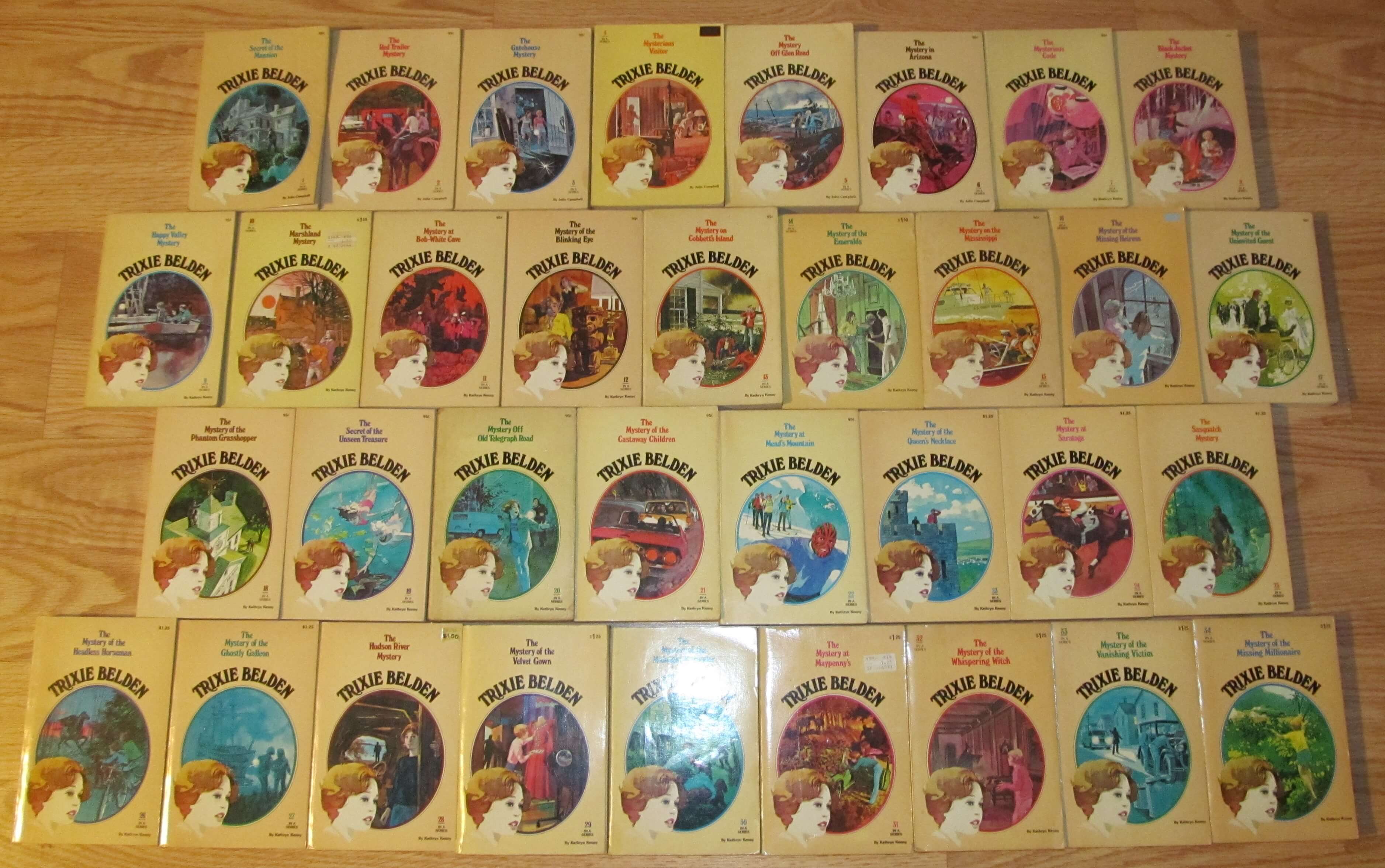 Trixie Belden Ovals Complete Set